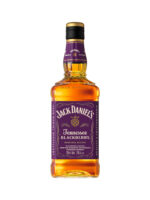 Botella de Jack Daniel’s Tennessee Blackberry de 0,7 litros.