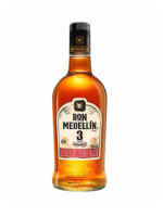 Botella de Ron Medellín 3 Años de 0,7 litros.